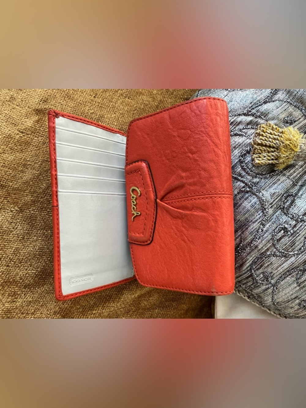 Coach Ashley Pleated Orange 🍊 Leather Compact Wallet with Gold Hardware, GUC - Picture 3 of 12